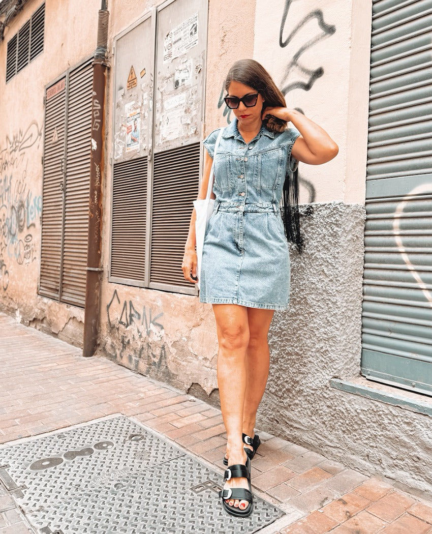 VESTIDO OJO FLECOS