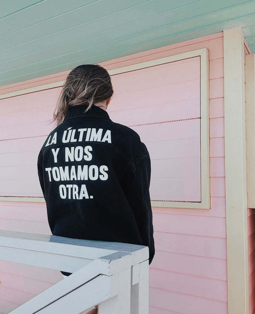 CAZADORA LA ÚLTIMA