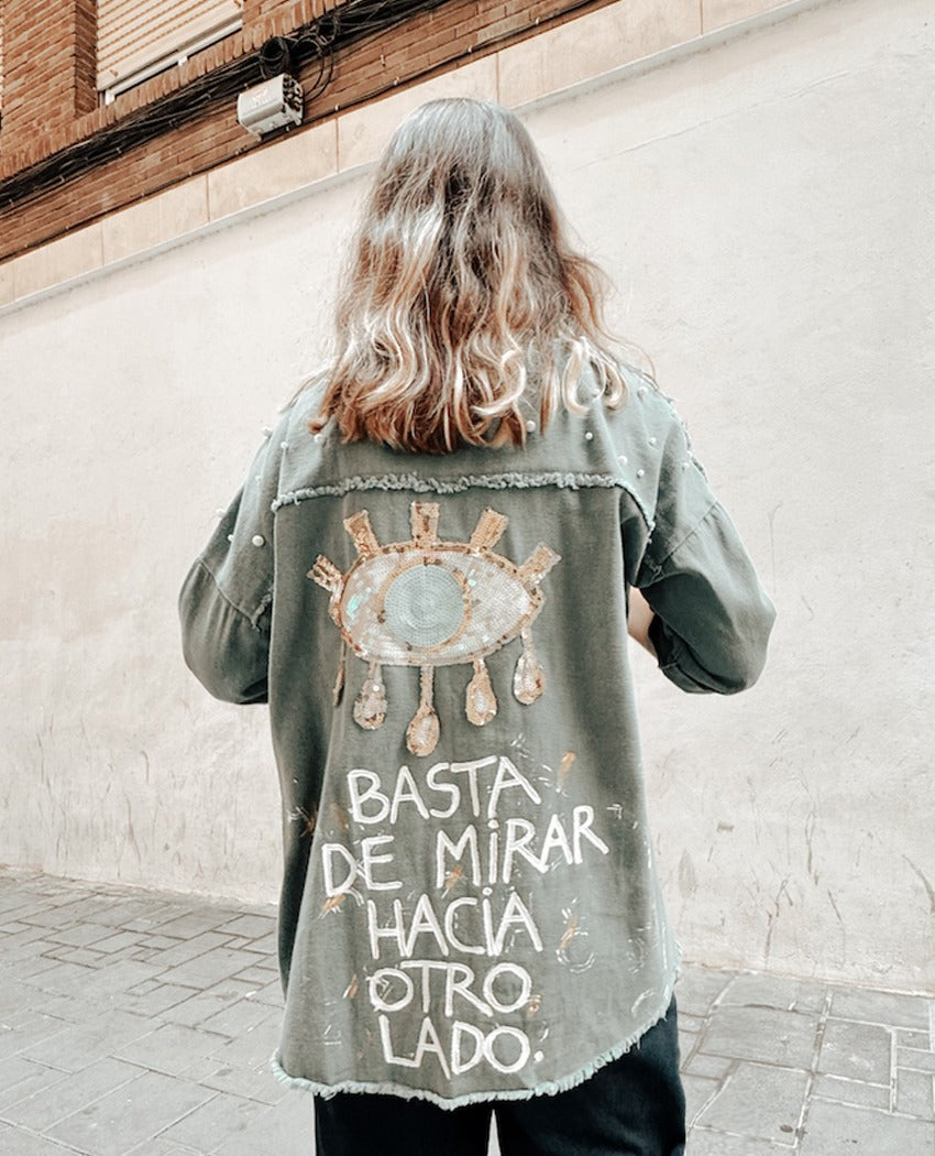 CAZADORA BASTA