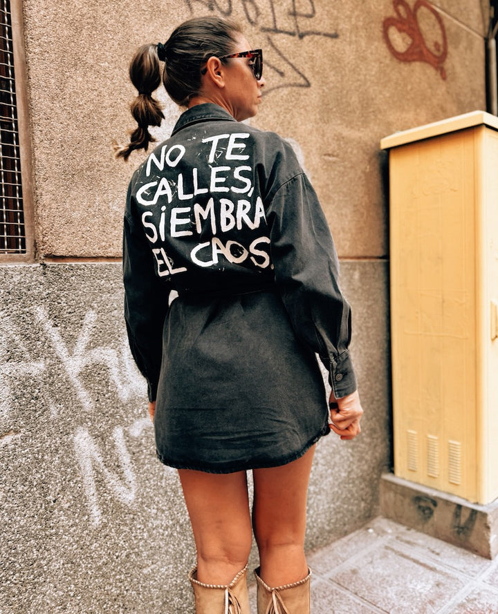 VESTIDO SIEMBRA EL CAOS