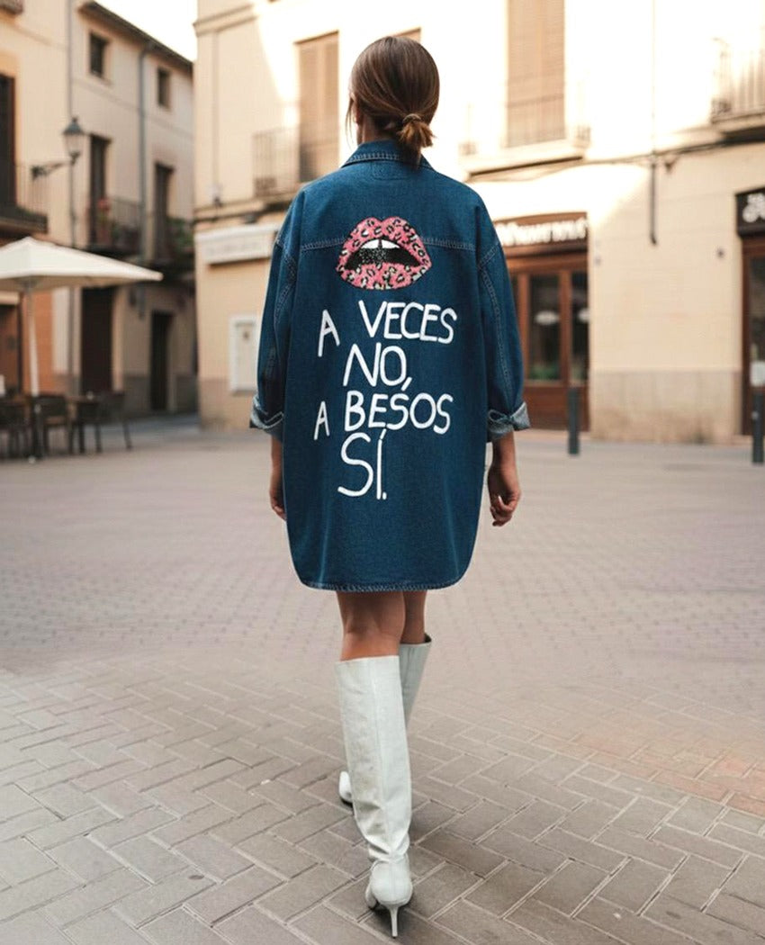 VESTIDO A BESOS