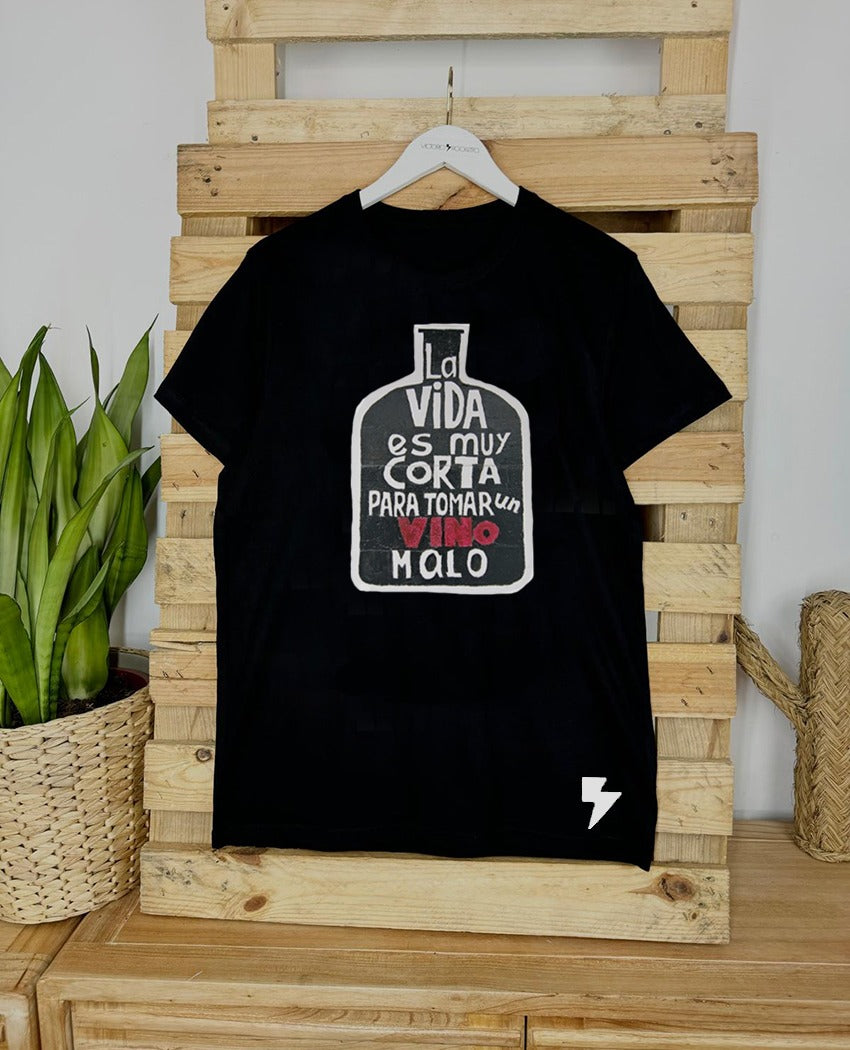 CAMISETA VINO NEGRA