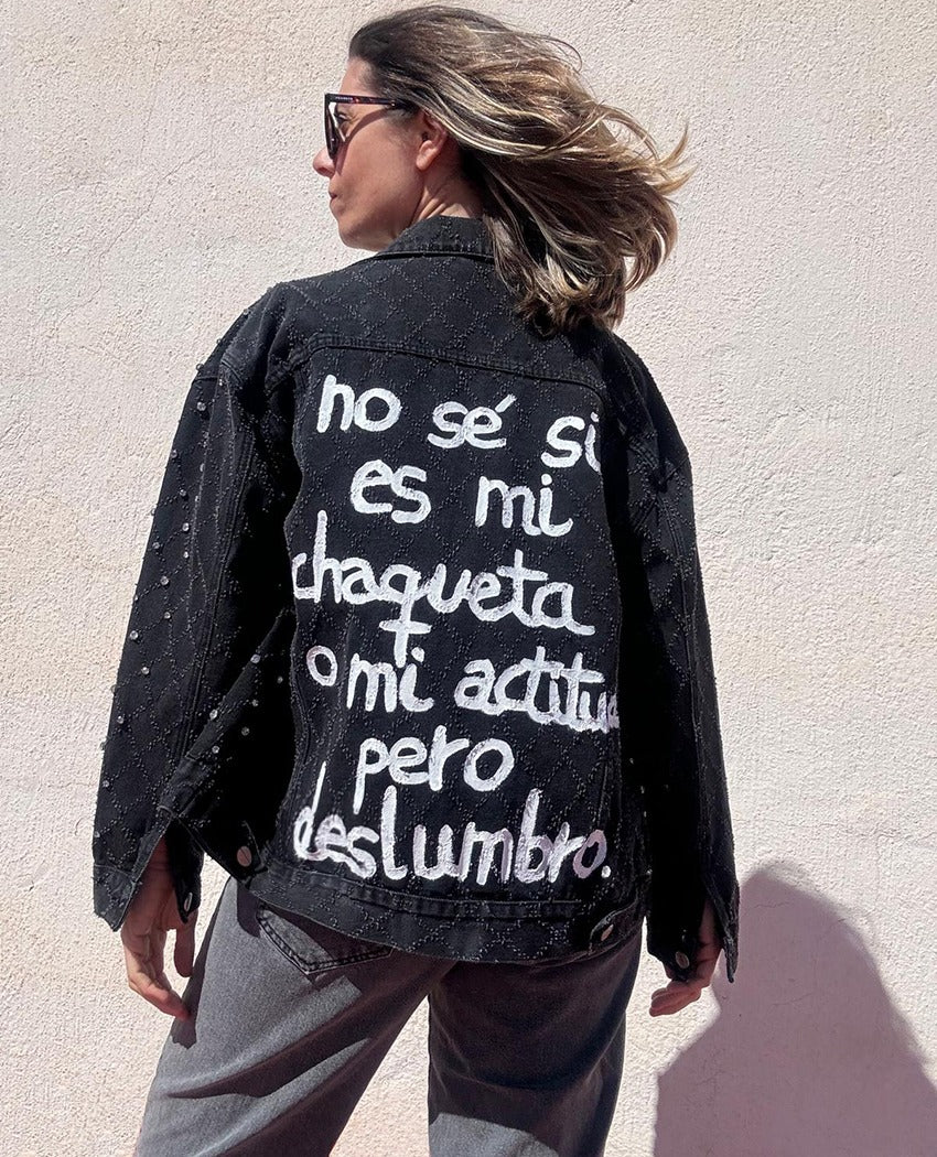 CAZADORA ACTITUD
