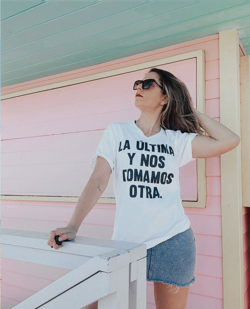 CAMISETA LA ÚLTIMA