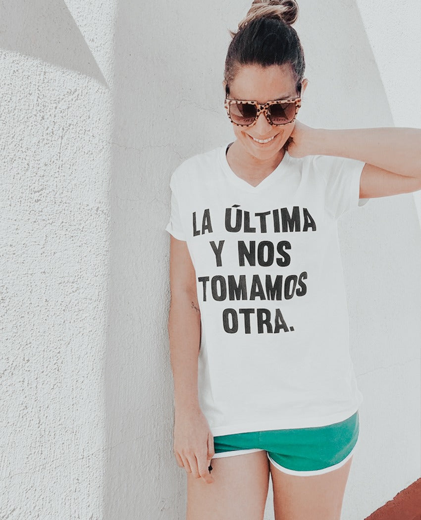 CAMISETA LA ÚLTIMA