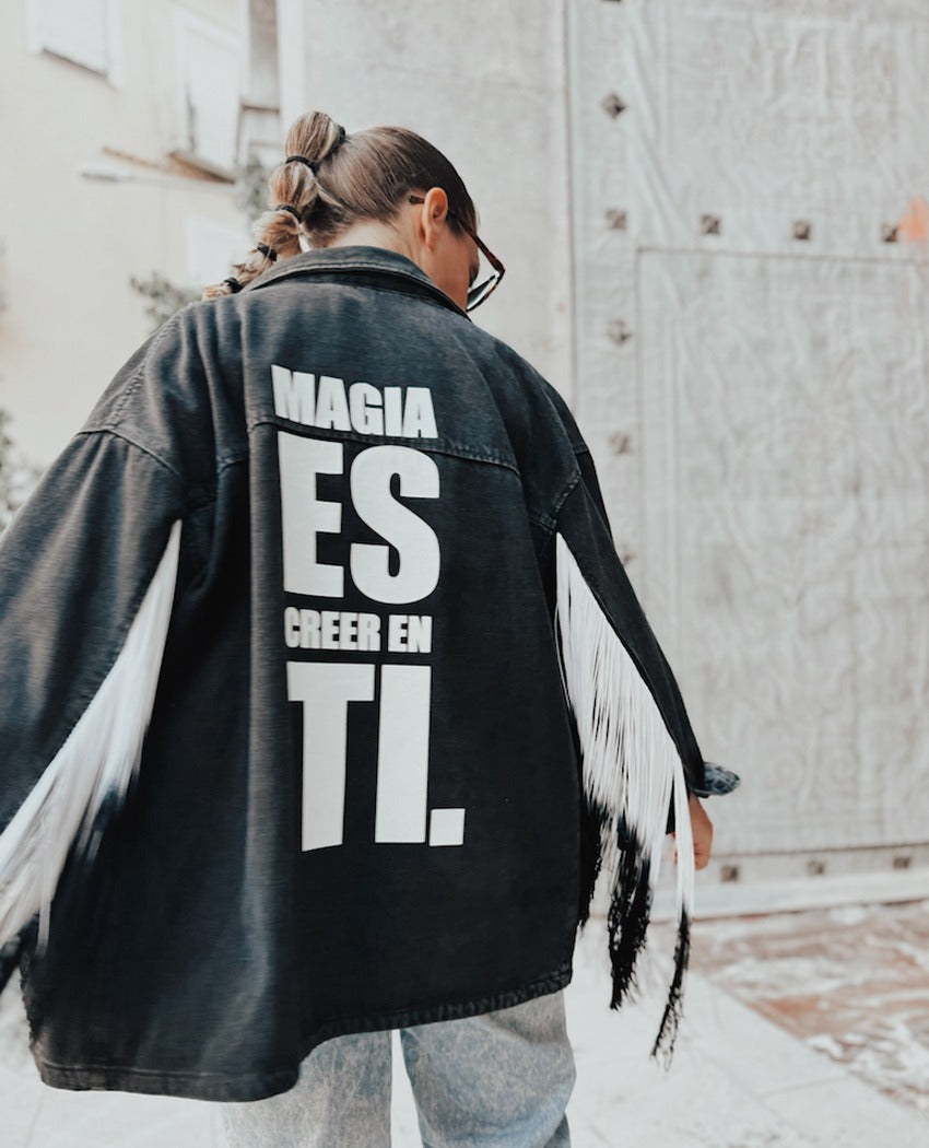 CAZADORA CREER EN TI