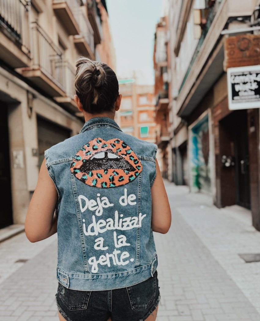 CHALECO DEJA DE IDEALIZAR