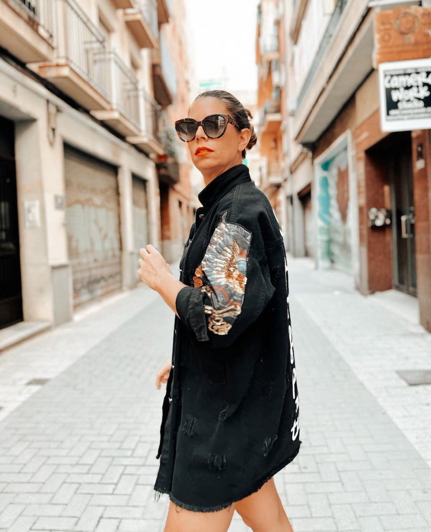 CAZADORA SER GUAPA