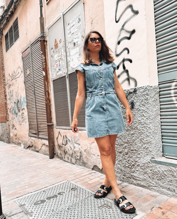 20 VESTIDO OJO FLECOS