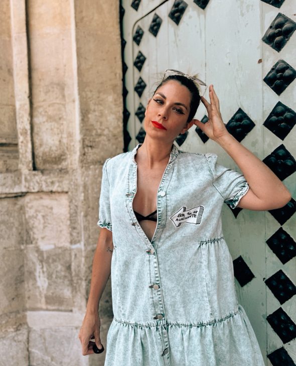 a19 VESTIDO A BESOS SI
