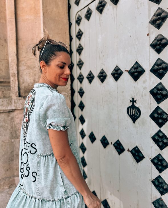 a21 VESTIDO A BESOS SI