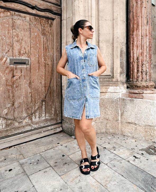 VESTIDO OJO TURQUESA