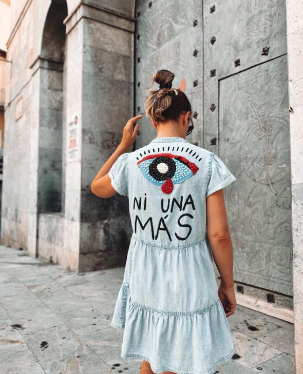 ves7 VESTIDO NI UNA MENOS