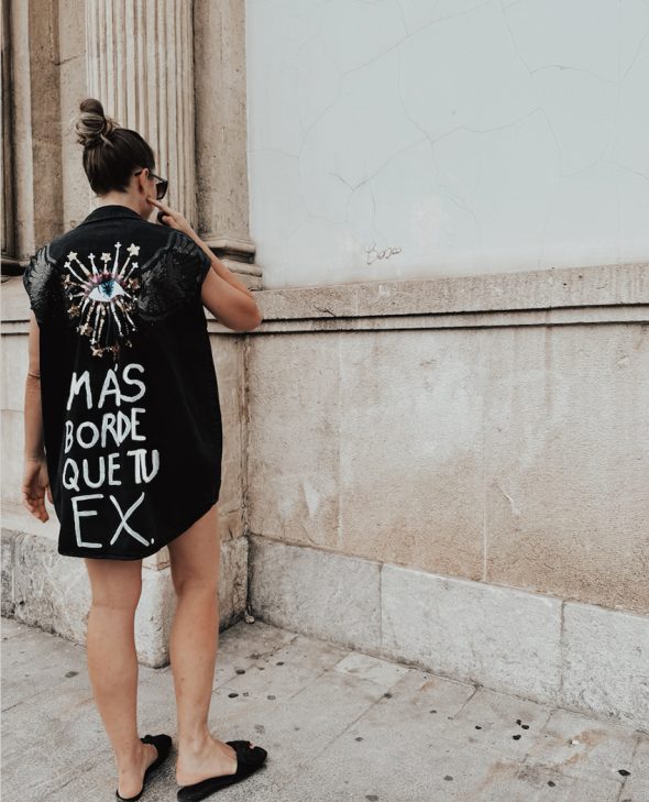 VESTIDO MÁS BORDE