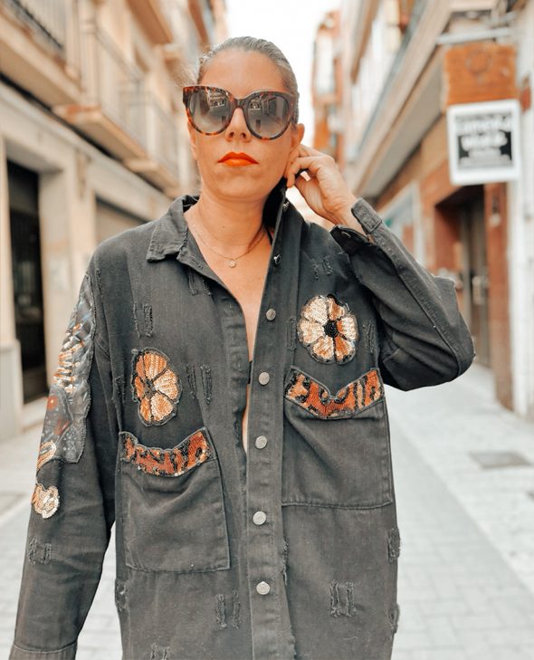 CAZADORA SER GUAPA