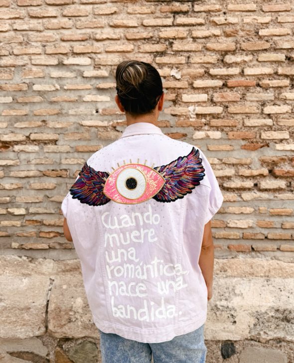 CHALECO NACE UNA BANDIDA