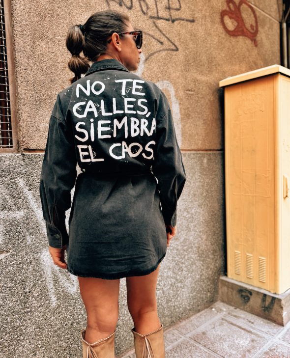 VESTIDO SIEMBRA EL CAOS
