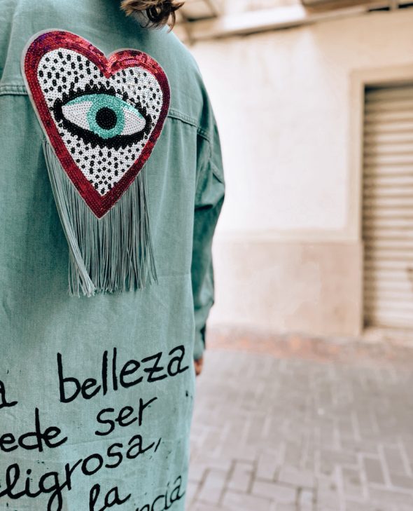 VESTIDO LA INTELIGENCIA ES LETAL