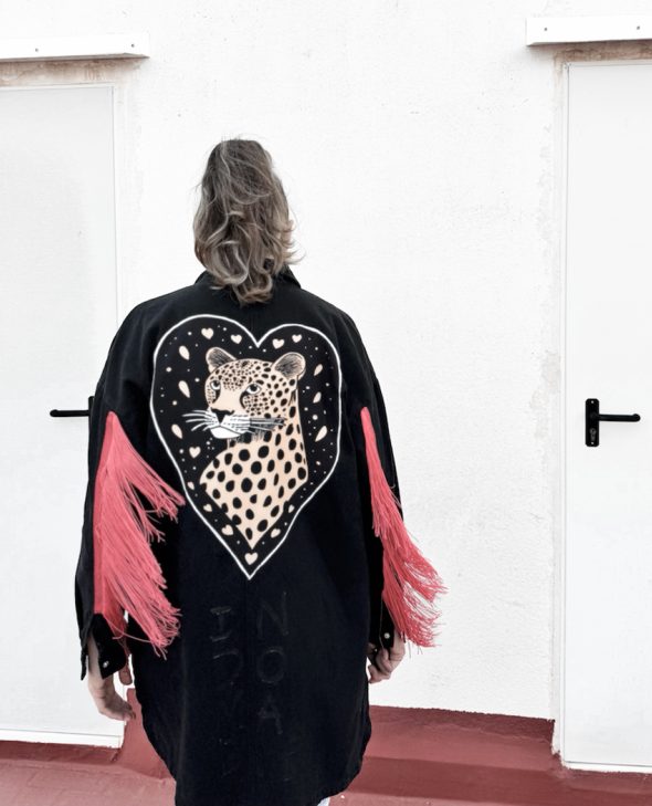 CAZADORA TIGRE CORAZÓN