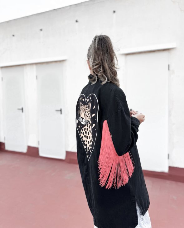 CAZADORA TIGRE CORAZÓN