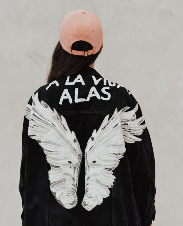 CAZADORA ALAS