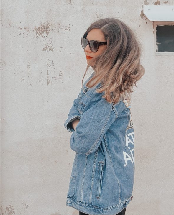 CAZADORA SANTA PACIENCIA