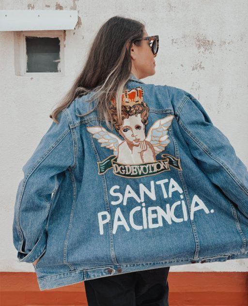 CAZADORA SANTA PACIENCIA