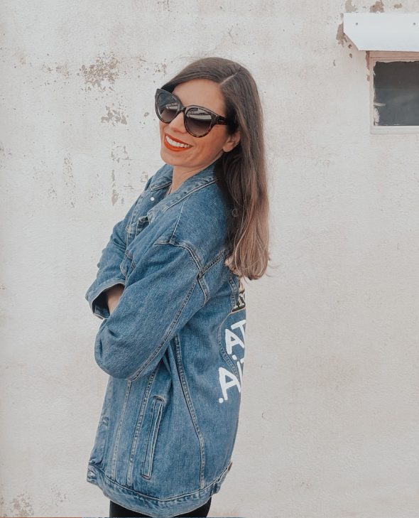 CAZADORA SANTA PACIENCIA